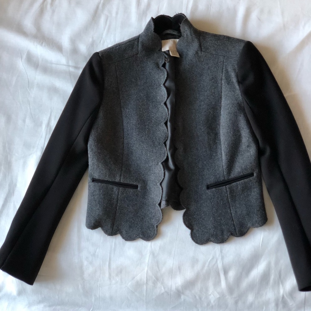 Black jacket never used